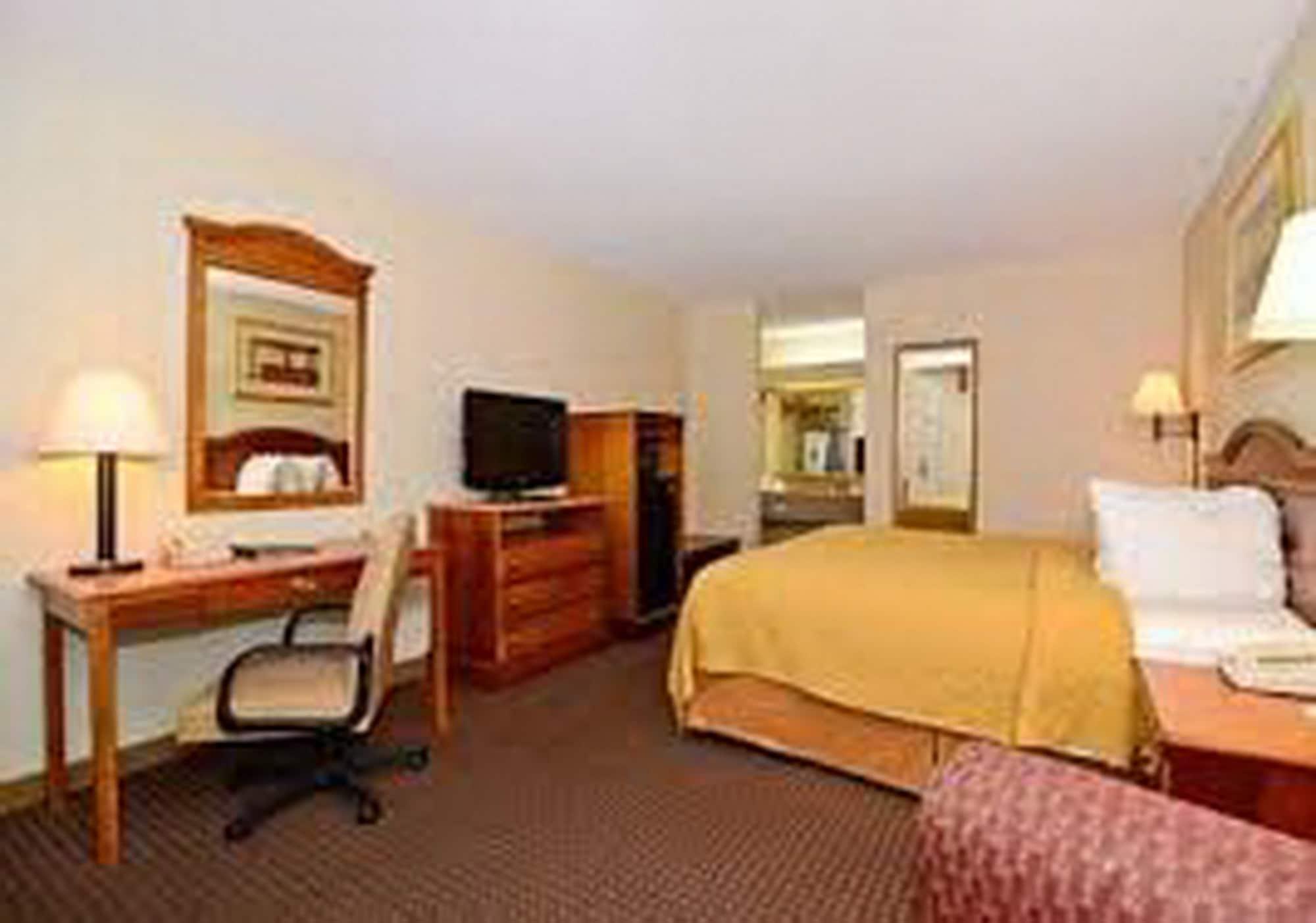 Fairbridge Inn Express ناتشيز، مسيسيبي المظهر الخارجي الصورة